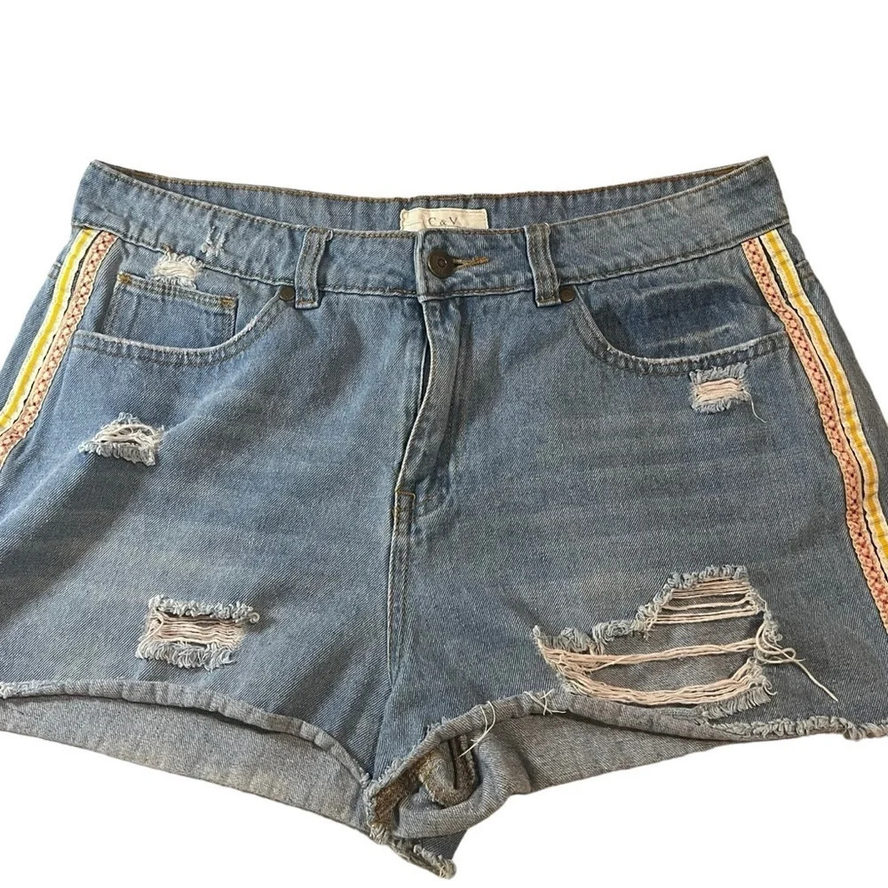 Chelsea & Violet Boho Distressed Shorts With Ribbon Stripes Women’s Size 30 NWOT